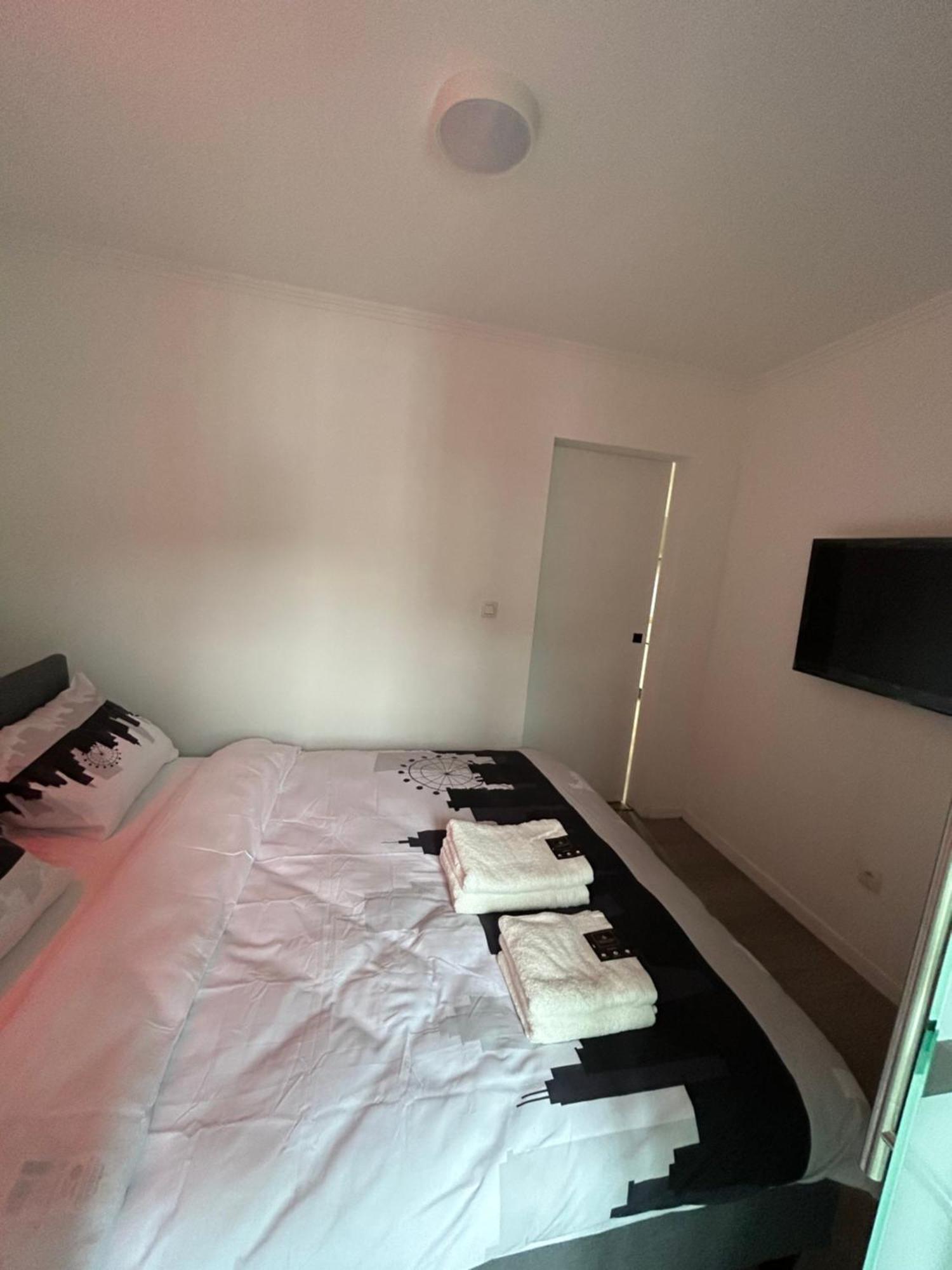 Foursuites Liège Dış mekan fotoğraf